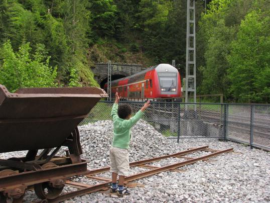 Schwarzwaldbahn-Erlebnispfad Station2, Tunnelbau